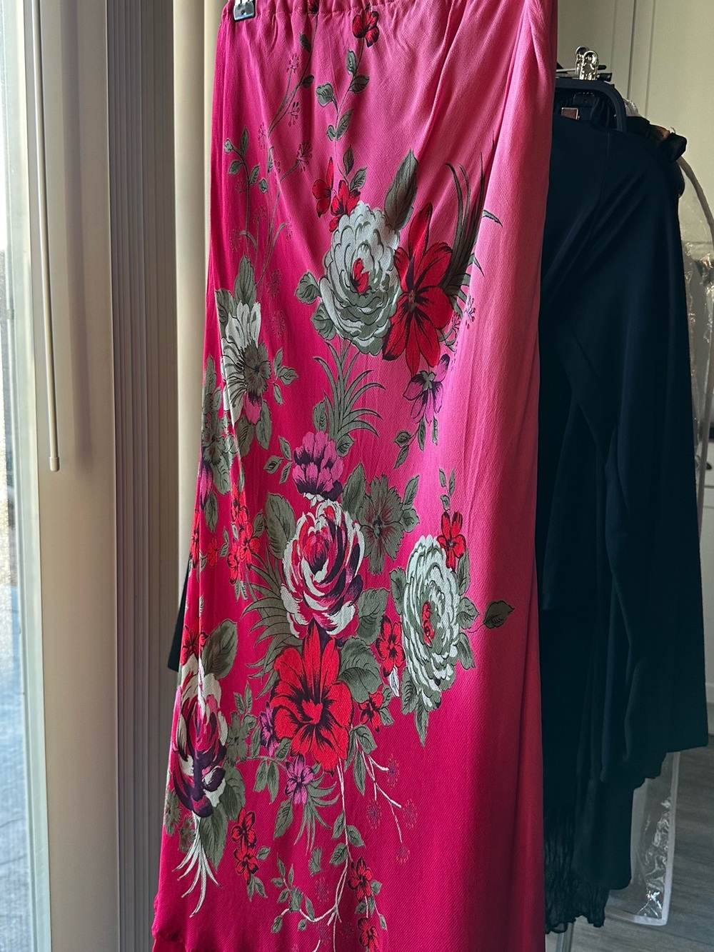Vintage Red & Pink Floral Ombré Maxi Skirt Size-6